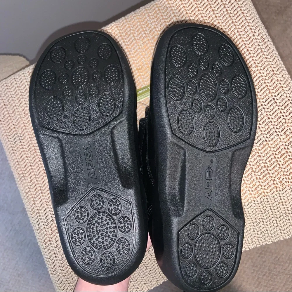 NWT. APEX Ambulator SIZE 4.5 black orthopedic shoes - Picture 5 of 7